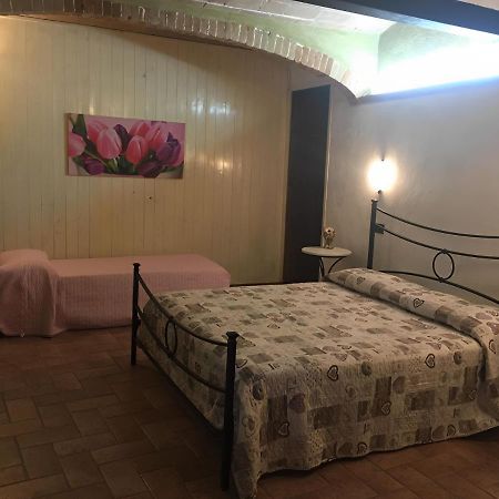 Agriturismo Casale Giulia Вольтерра Экстерьер фото