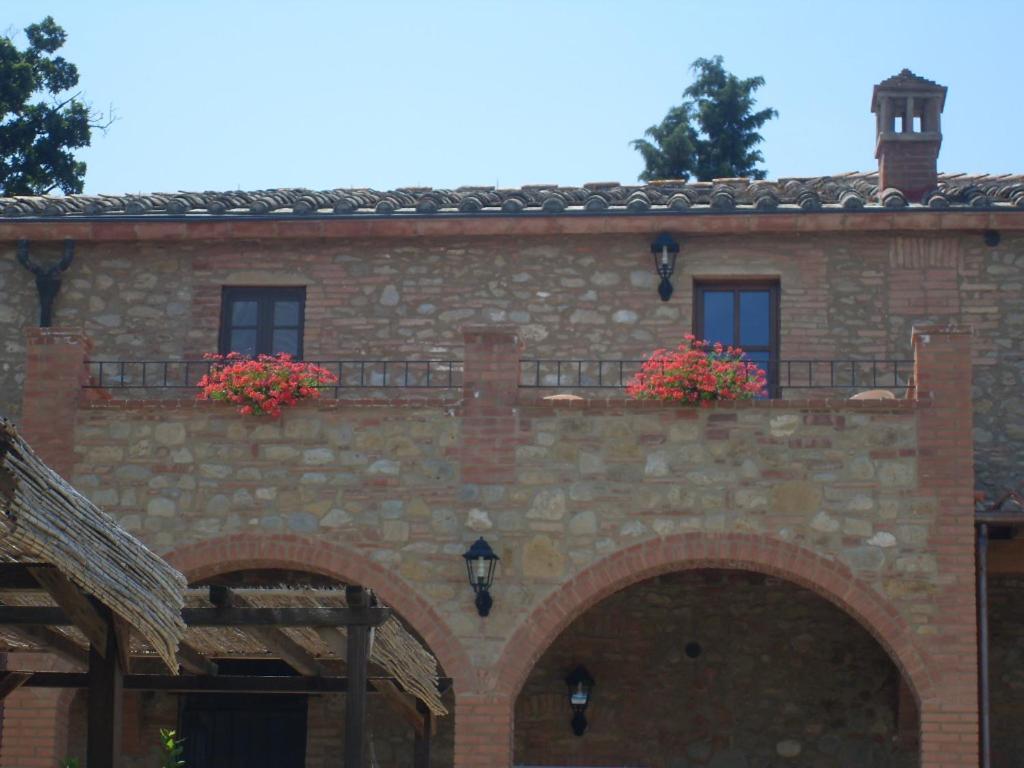 Agriturismo Casale Giulia Вольтерра Экстерьер фото