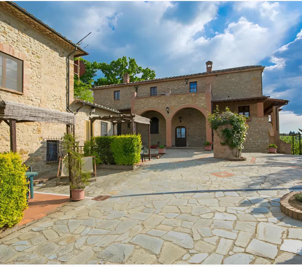 Agriturismo Casale Giulia Вольтерра Экстерьер фото