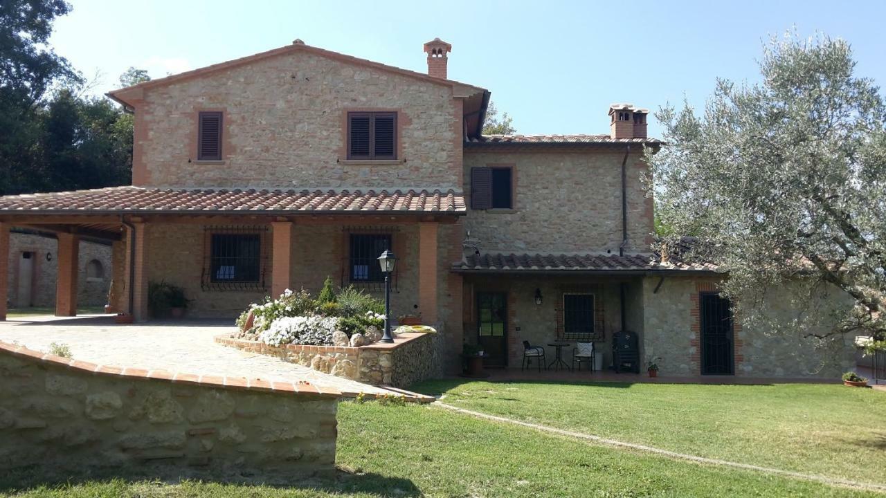 Agriturismo Casale Giulia Вольтерра Экстерьер фото
